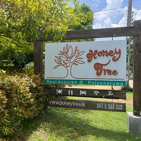 Hotel Honey Tree Polonnaruwa Exterior foto